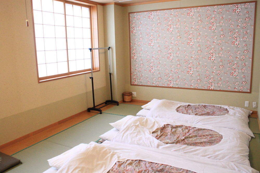 Business Hotel Ekimae Hakodate Kültér fotó